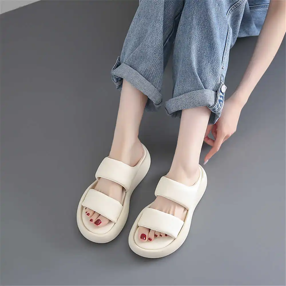 Size 39 Strips Summer Shoes Sa - Aquatic Sports Team Names ulasan dan harga